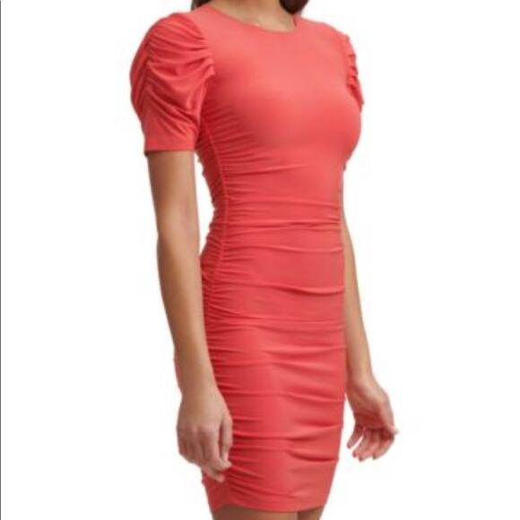 Guess Dress NWT Ruched Bodycon Short Sleeve Mini Puff Sleeve Red Women's Large - Picture 4 of 6